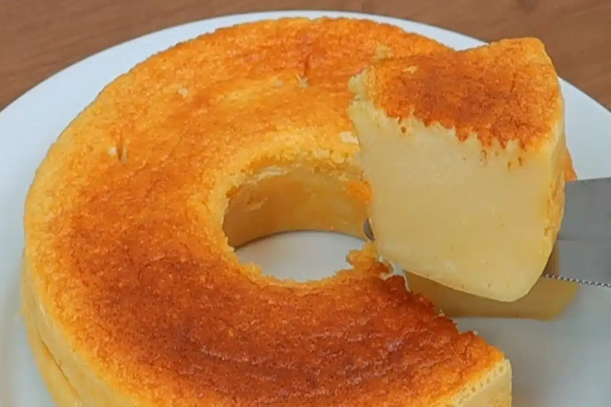 Bolo De Leite