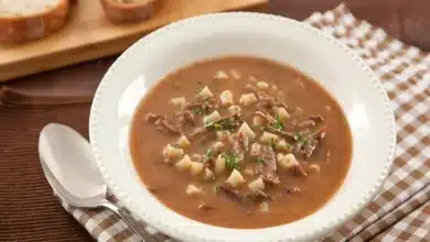 Sopa de Feijão e Macarrão