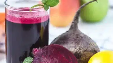 Suco detox com beterraba maçã e limão