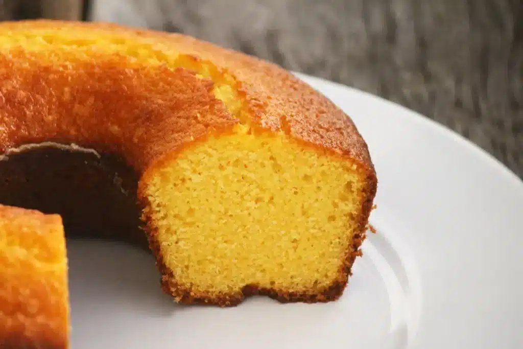 Bolo de Fubá Delicioso sem Açúcar e sem Farinha