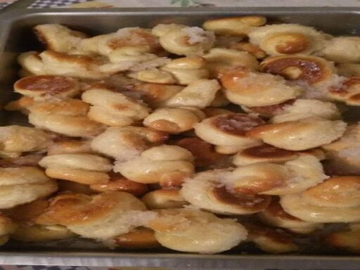 Bolinho de Nó da Vovó: Uma Tradição Doce e Irresistível